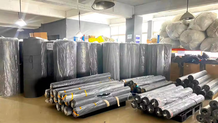 Deqing Fox Armour Co., Ltd. línea de producción de fábrica