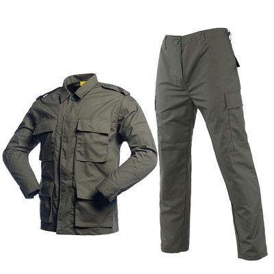 Actividades al aire libre Uniformes libios personalizados con 1,5 por juego