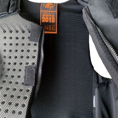 Vestido infantil negro con almohadilla de espuma certificado para actividades al aire libre de equitación/equitación