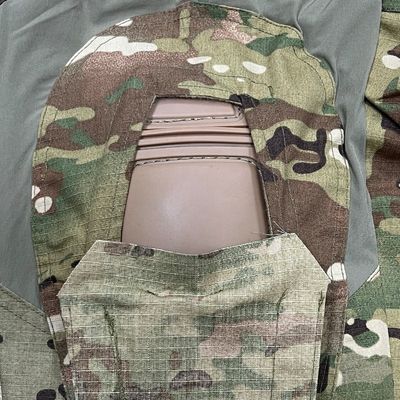 65% de poliéster 35% de algodón Uniforme de entrenamiento de color CP Traje de rana con almohadillas de codo para rodillas