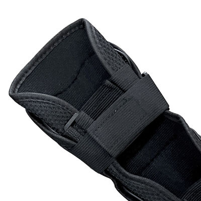 Rodilleras de caucho de peso ligero profesionales para deportes extremos de protección contra impactos Negro
