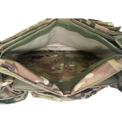 Las actividades al aire libre deben tener chalecos de protección personalizables con mollas y bolsas