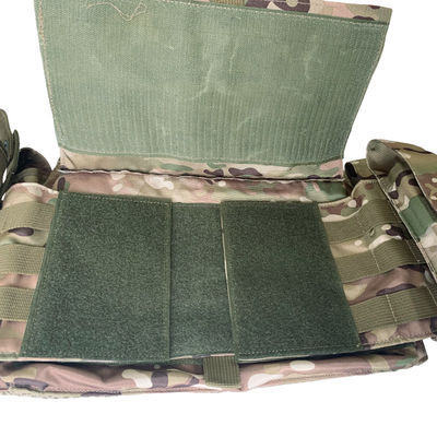 Las actividades al aire libre deben tener chalecos de protección personalizables con mollas y bolsas