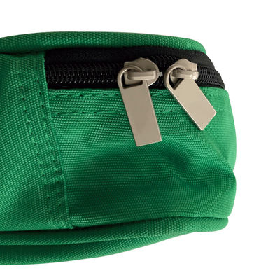 Bolso verde de almacenamiento de la caja de primeros auxilios para bolso ligero en el alpinismo al aire libre