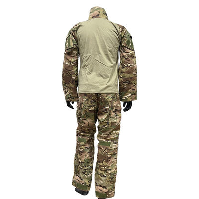 Función de protección Traje de entrenamiento masculino con protección básica y diseño de uniforme al aire libre
