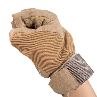 Materiales de fibra duraderos Guantes de entrenamiento deportivo de medio dedo para actividades al aire libre