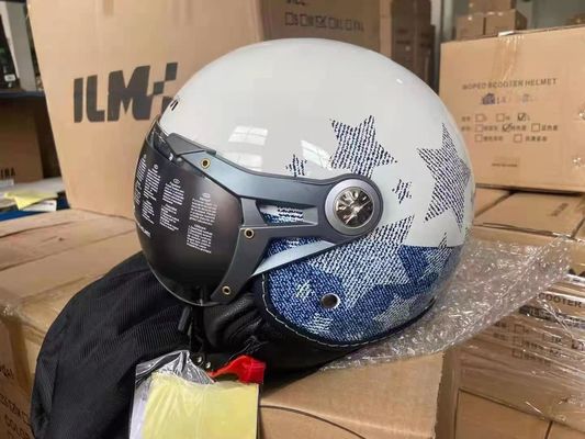 Casco de motocicleta ABS blanco para conducir con/sin LED