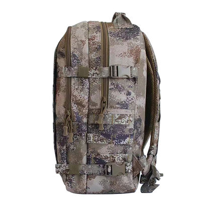 Mochila impermeable de 24L de capacidad con correas con sistema Molle y tejido de Oxford 600D