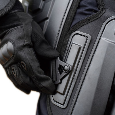 FOX-101 Militar completo de plástico Traje antidisturbios Policía del ejército